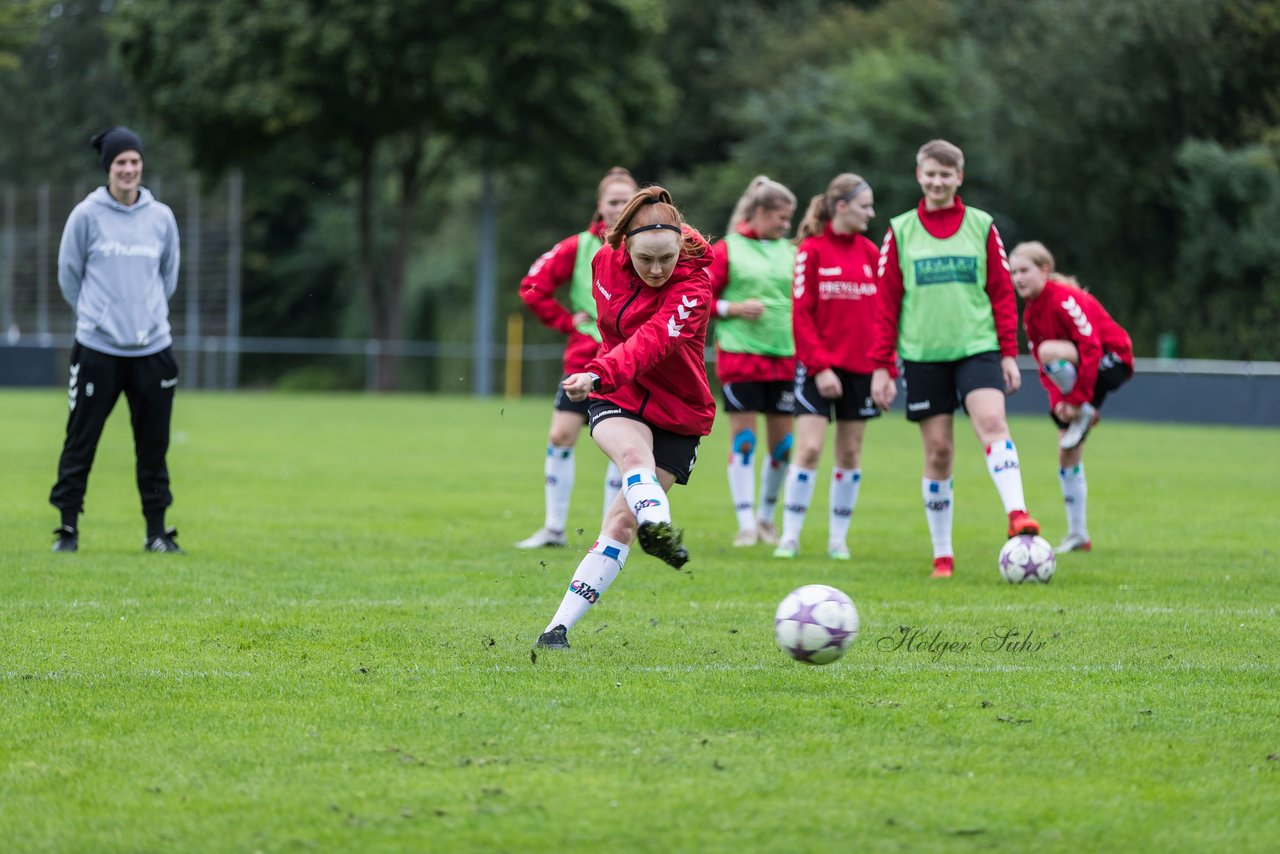 Bild 62 - wBJ SV Henstedt Ulzburg - SG TuRa Meldorf/BGM : Ergebnis: 5:1